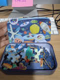 60 Pcs Jigsaw Puzzle in A Tin-space astronout