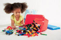 Image of 600 piece building bricks