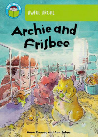 Image of Archie and Frisbee